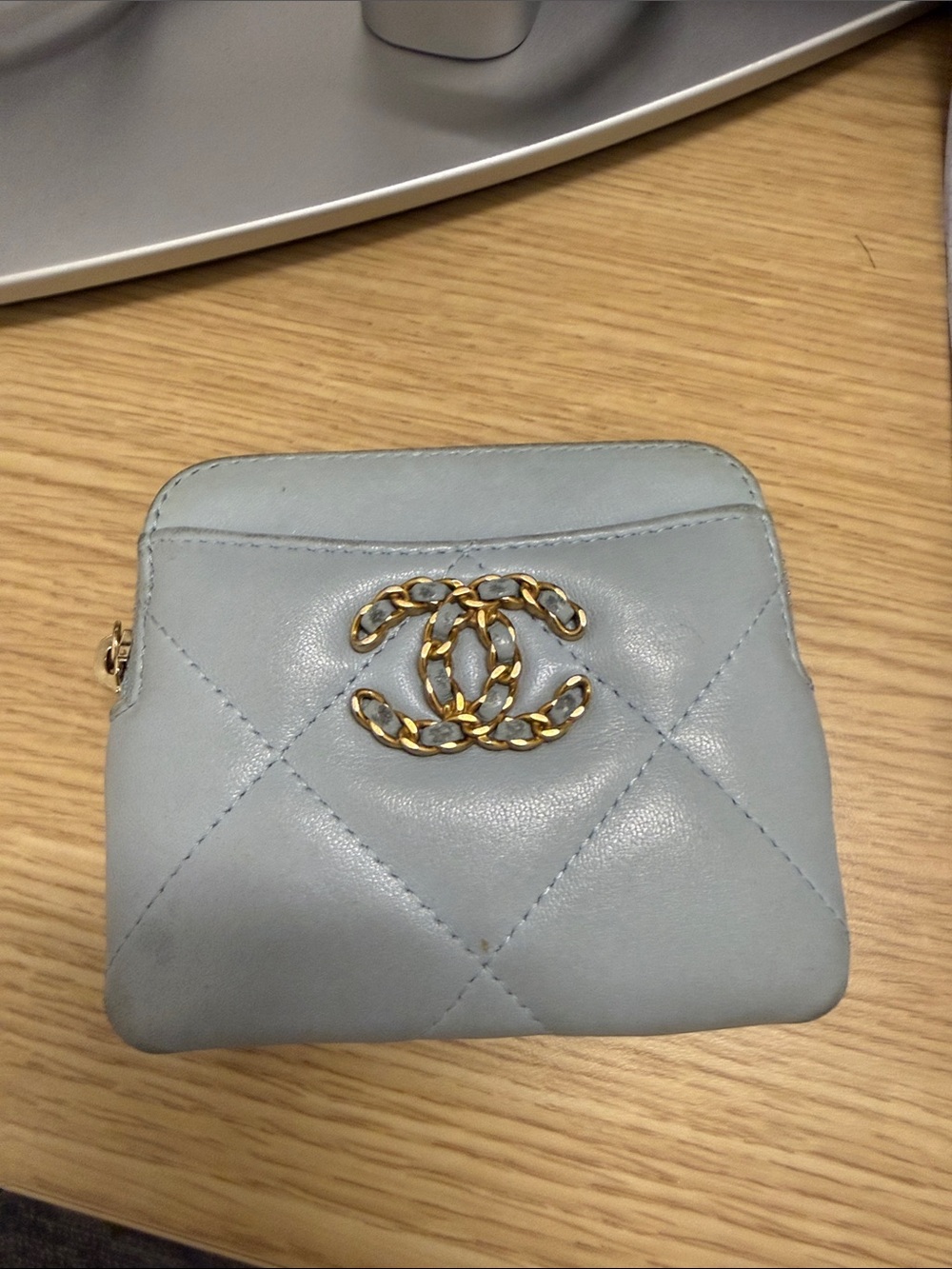 Authentic CHANEL Light Blue Quilted Leather Wallet with Gold Chain CC 👛🥰 - Picture 9 of 10